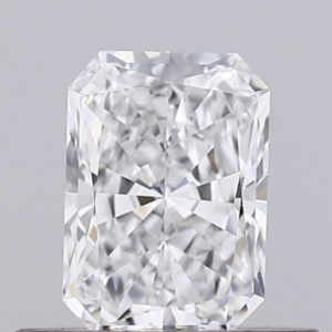 0.4 Ct Radiant Cut Diamond