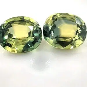 Australian Sapphires Yellow-Green Parti Colour, 2.7 Carats, Cushion