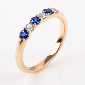 Gemstone ring
